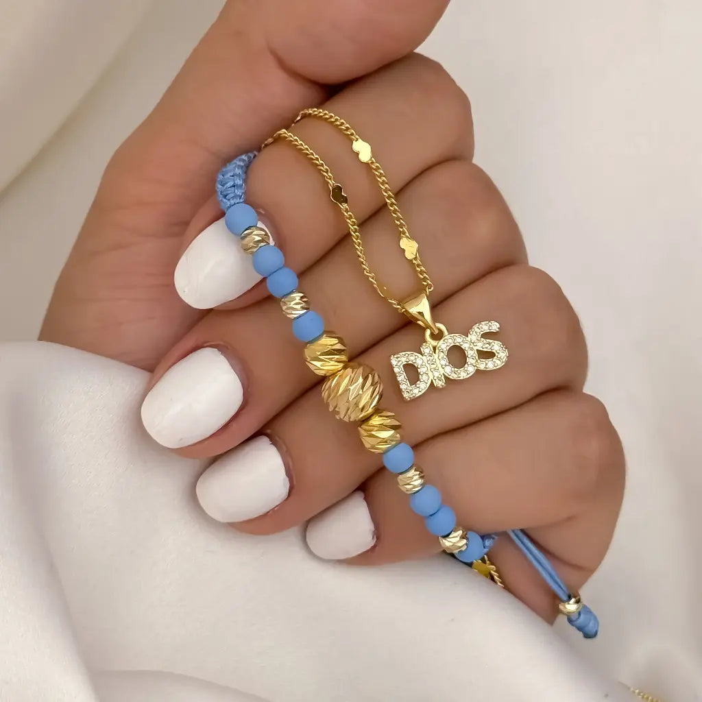 Conjunto De Dama Con Cadena De Tejido Cubana Con Corazones, Dije De Dios Y Manilla Azul