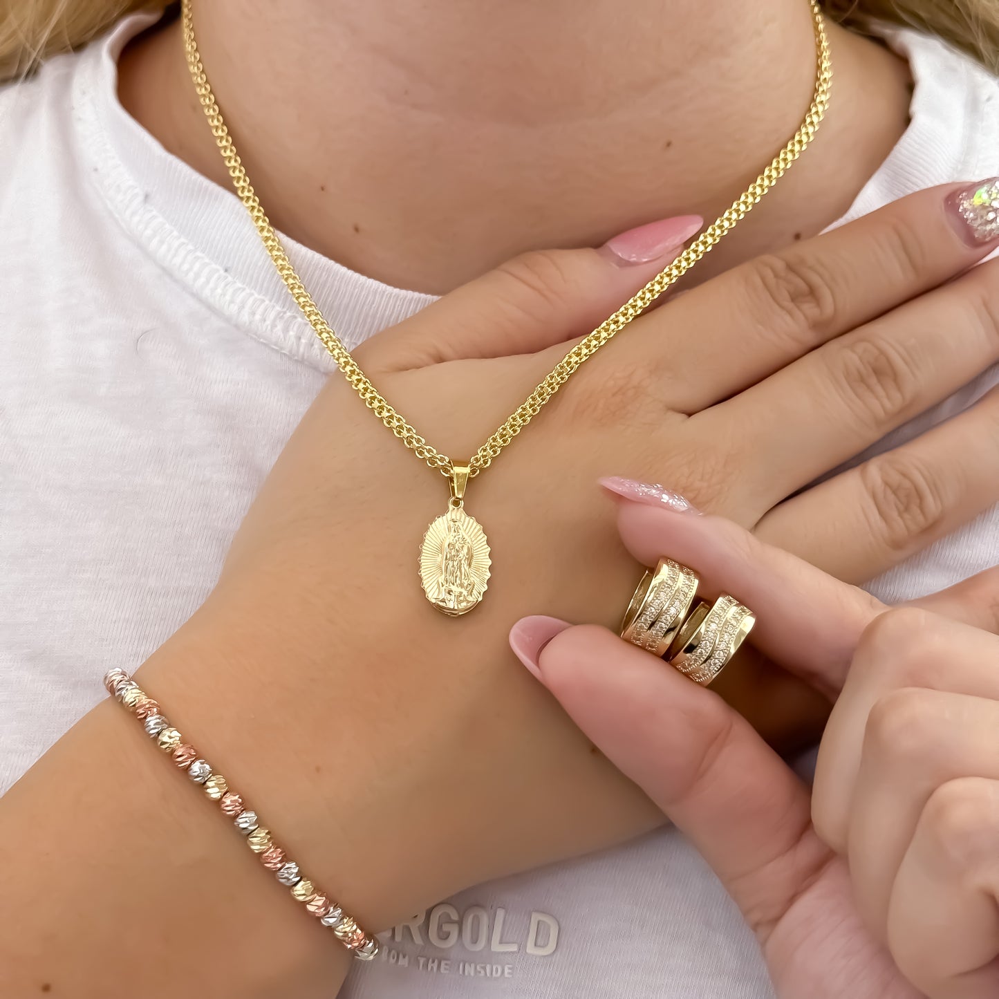 Cadena Tejido Chino de Dama de 45cm de 3mm de Grosor + Pulsera de Balin de 3 Oros en Balin Italiano + Candongas micro circones cristales en Oro Laminado 18k con garantia de por vida
