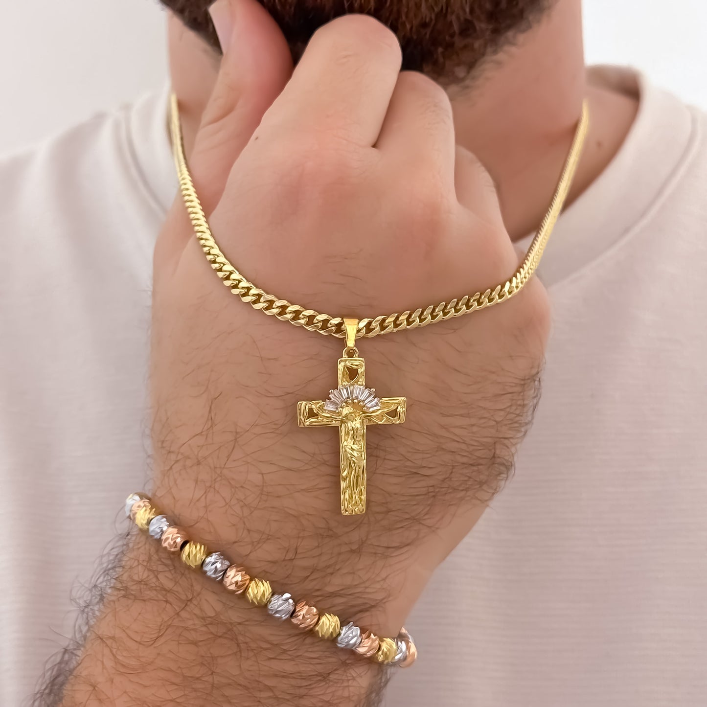 Cadena Tejido Cubana de hombre de 60cm de 3mm + Dije de Cruz Cristo Madero con Micro Circones + Pulsera de 3 Oros en Balin italiano en Oro Laminado 18k con Garantia de por vida