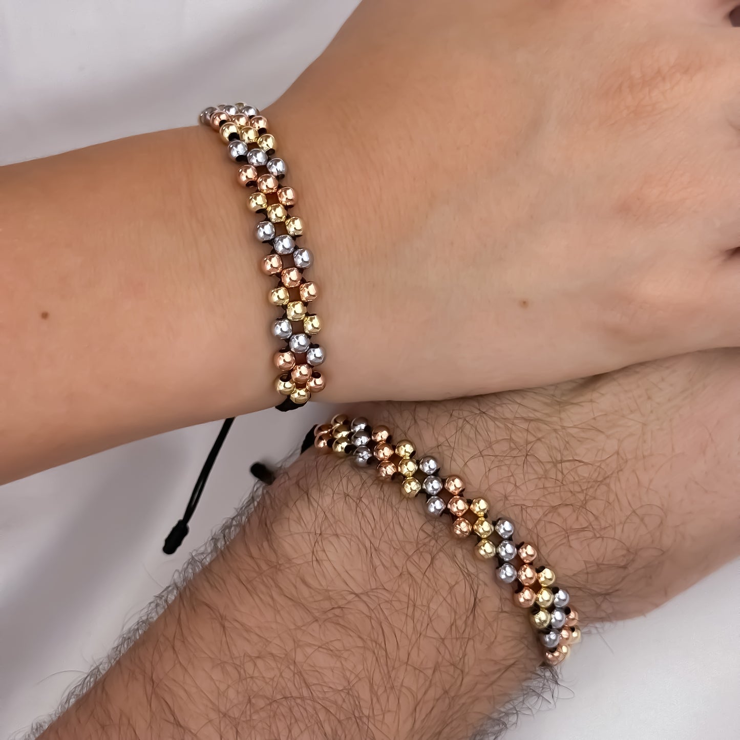 Juego de Pulseras para Parejas – 3 Oros en Balín de 4mm (3 Carriles) en Oro Laminado 18k con Garantía de por vida