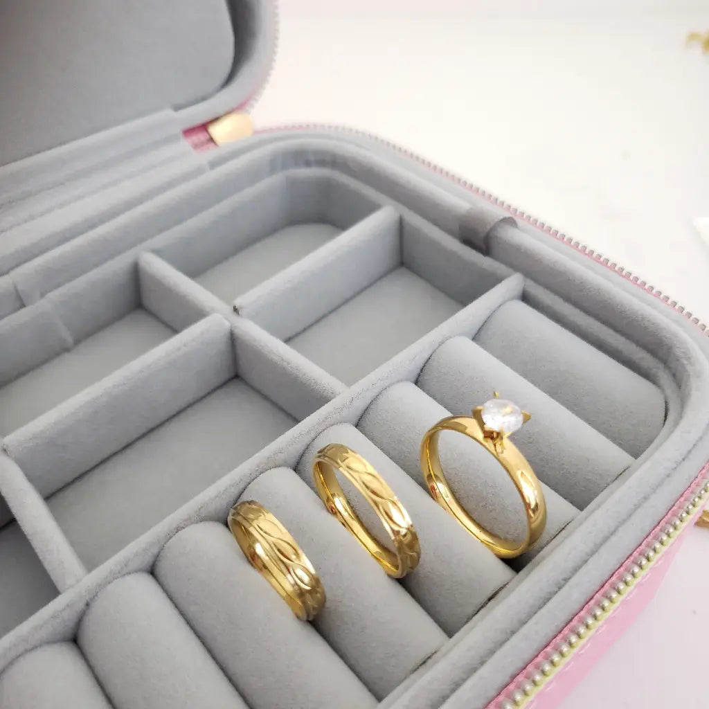 Juego De Par De Argollas De Matrimonio De Diseño Marcado Continuo + Argolla De Compromiso + Envío Gratis