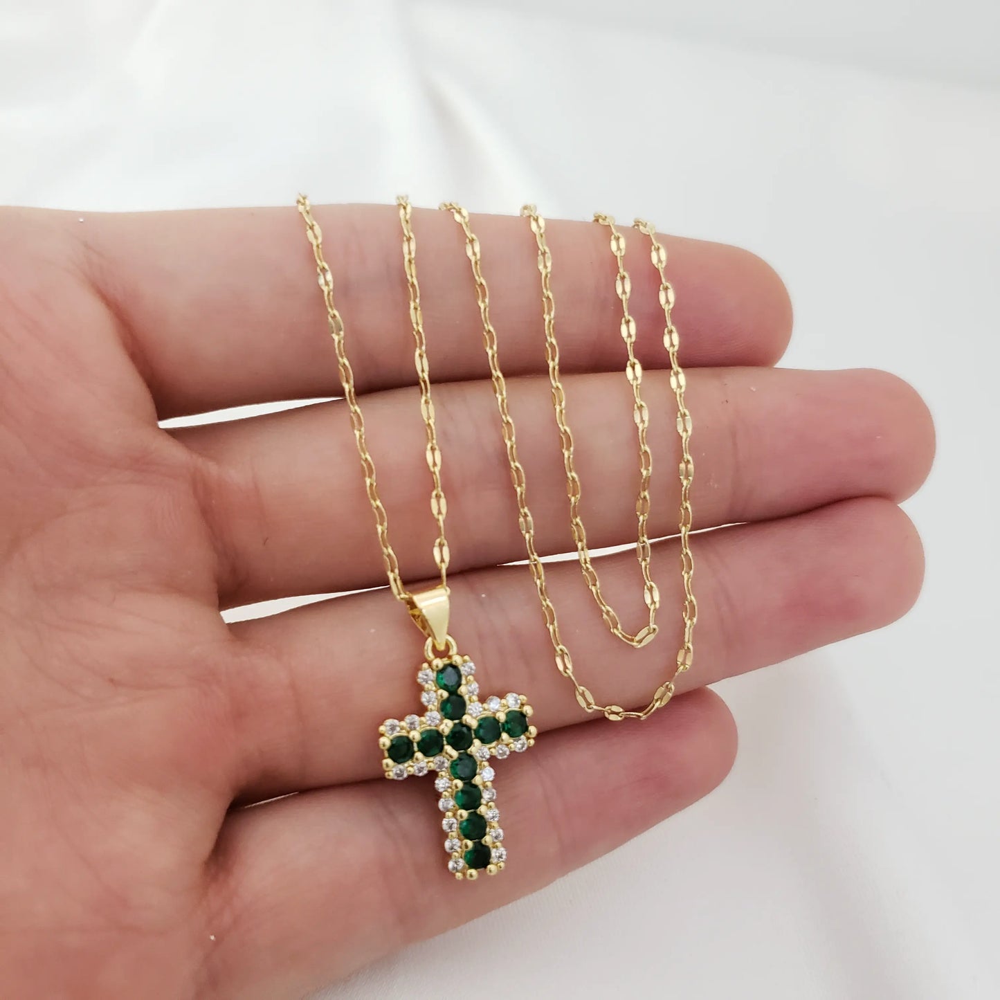 Cadena De Dama De Tejido Crispeta De 50cm-1mm de Grosor + Dije De Cruz De Verde Con Cristales Blancos + Envío Gratis