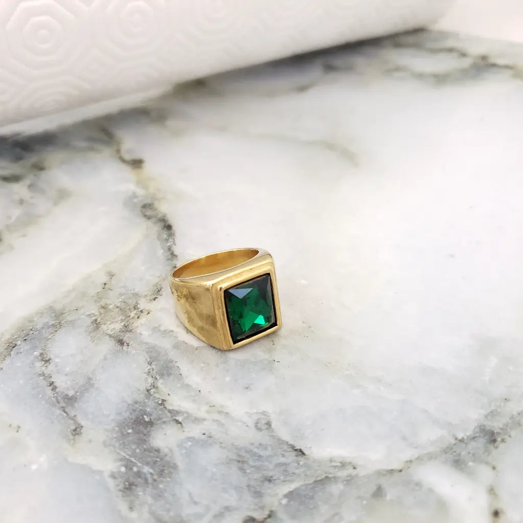 Anillo De Caballero De Cristal Verde Esmeralda + Envío Gratis