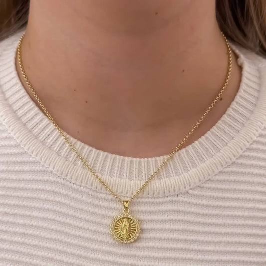 Cadena De Dama De Tejido Aros De 50cm-1mm De Grosor Con Dije De La Virgen De Guadalupe Con Piedras Cristal