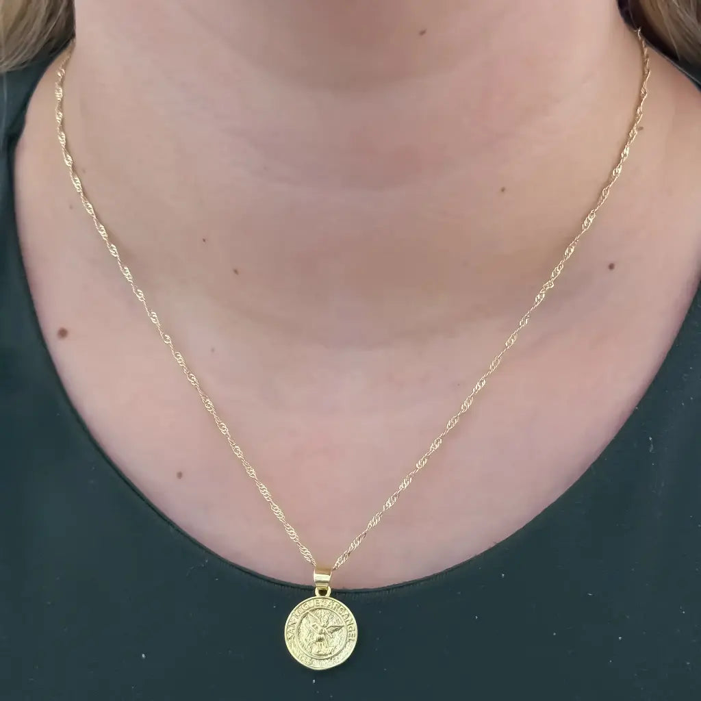 Cadena De Dama De Tejido Singapur Con Dije De San Miguel Arcangel
