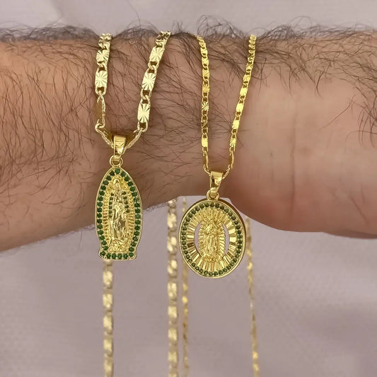 Cadenas Para Parejas De Tejido Caracol Con Destellos Con Dijes De La Virgen De Guadalupe Con Piedras Verdes