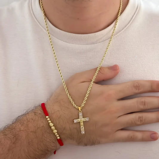 Conjunto De Caballero Con Cadena Tejido Chino, Dije De Cruz Cristal Y Manilla Roja De Balines Italianos Y Diamantados
