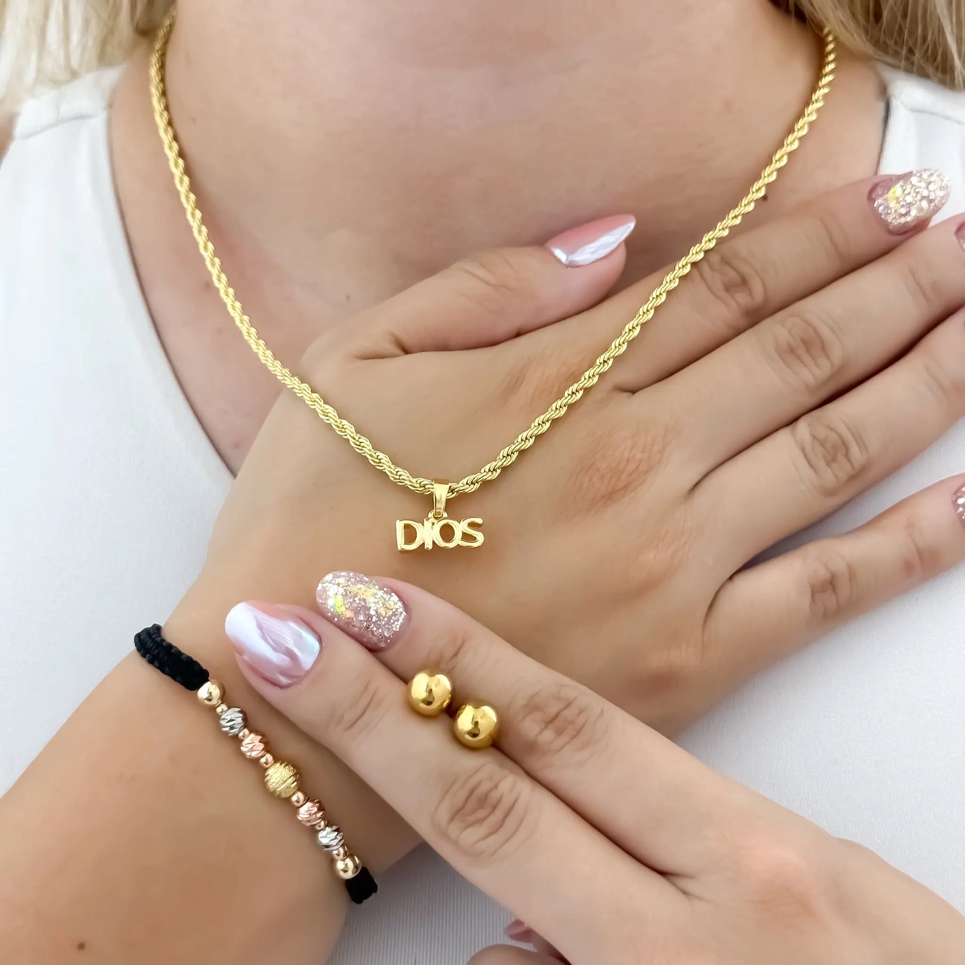Conjunto De Dama Con Cadena De Tejido Lazo, Dije De DIOS, Topos Balin Y Manilla + Envío Gratis