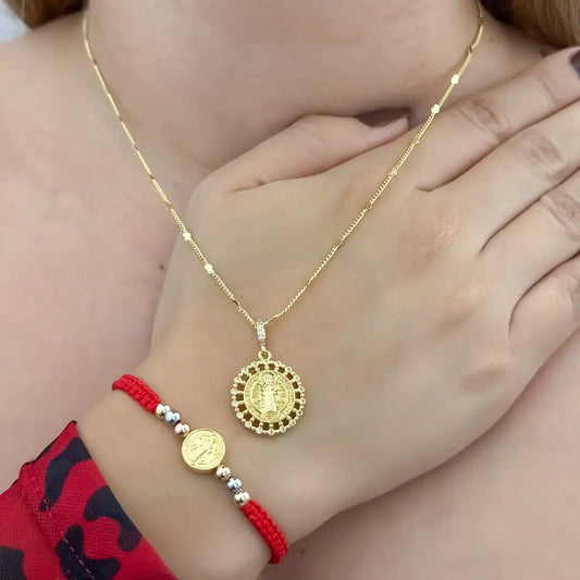 Conjunto De San Benito De Dama Con Cadena De Tejido Cubana Con Corazones Y Manilla Tres Oros