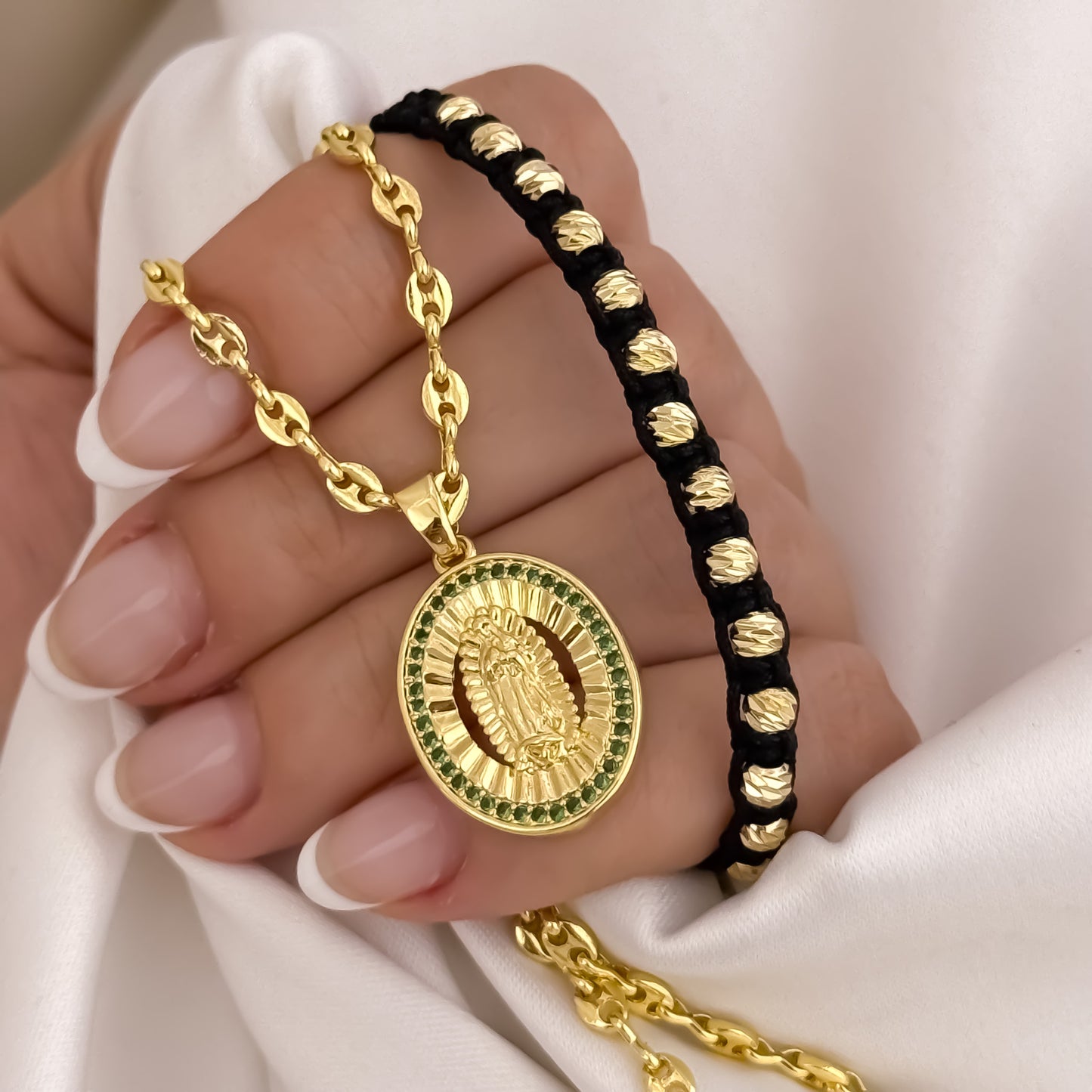 Cadena Tejido Gucci de Daam de 45cm de 3mm + Virgen de Guadalupe con Micro Circones Verde + Pulsera Tejida Balin Italiano de 4mm en Oro Laminado 18k con Garantia de por vida
