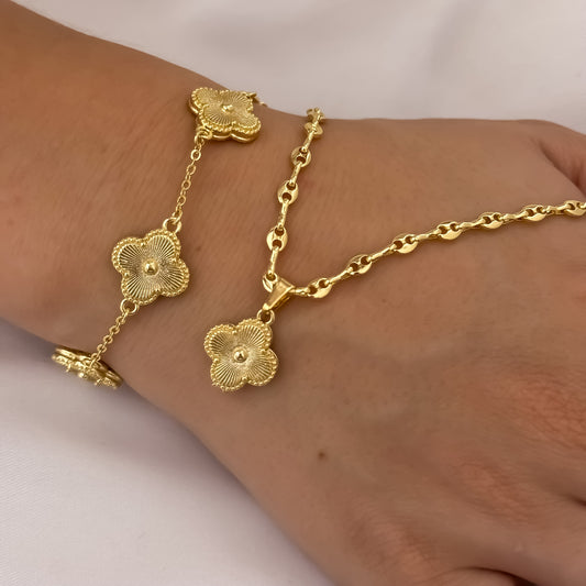 Cadena Tejido Gucci de Dama de 45cm de 3mm + Dije de Van Cleef  + Pulsera Van Cleef en  Oro Laminado 18k con Garantia de por vida
