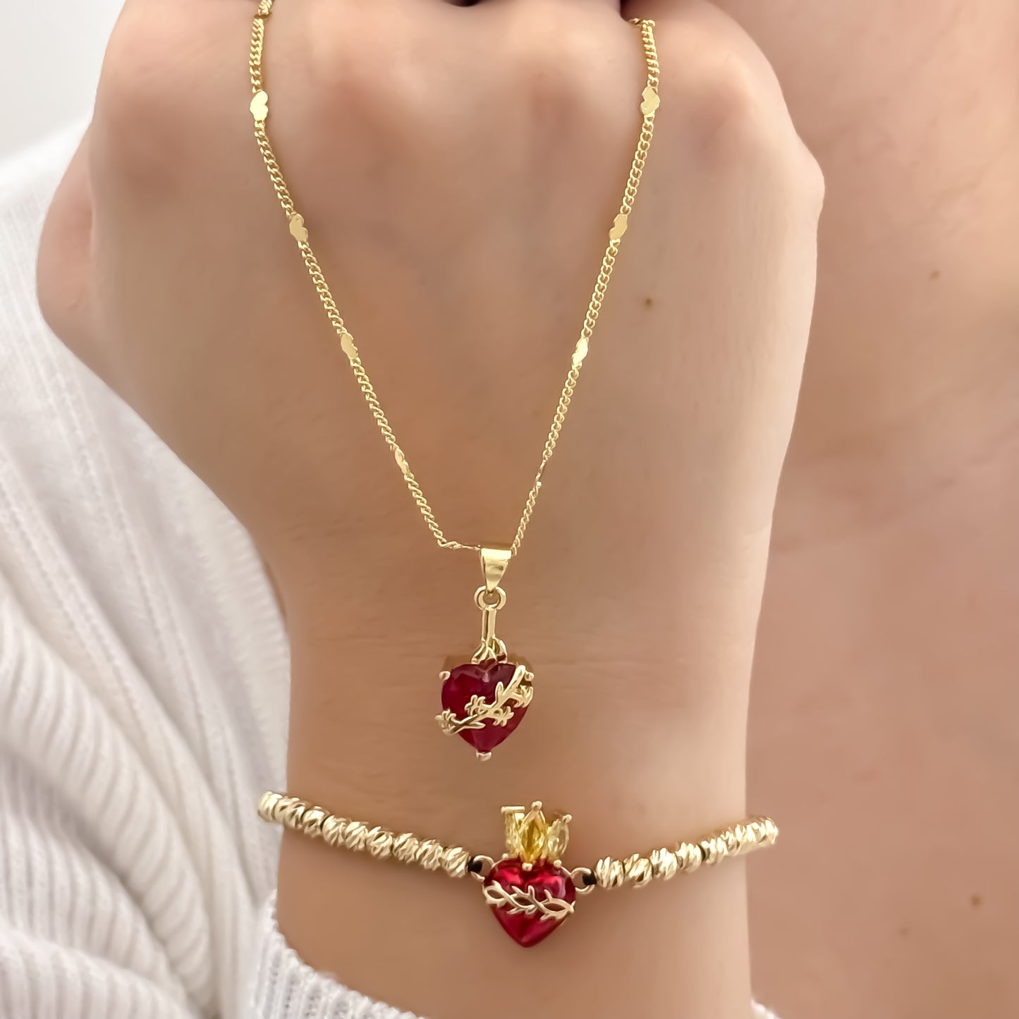 Cadena Tejido Cubana de Dama de 45cm + Virgen de Guadalupe Tallada + Pulsera de Corazon de Jesús Balin Italiano de 4mm en Oro  Laminado 18k con Garantia de por vida