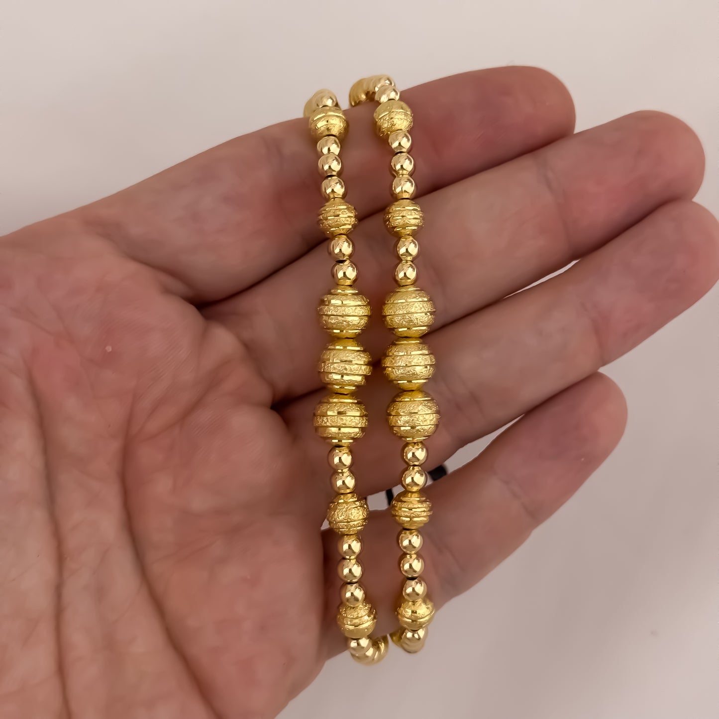 Promocion de Pulseras para Parejas Balin Diamantado de 6mm  y Liso de 4mm en Oro Laminado 18k con Garantia de por vida